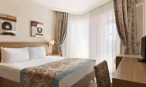 هتل رامادا ریزورت بای ویندهام لارا آنتالیا